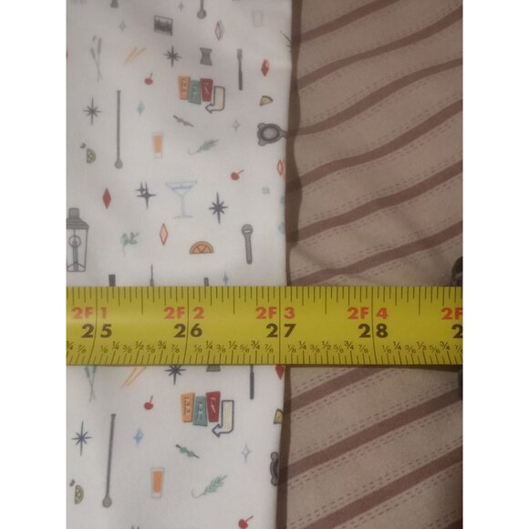 Johnnie O Polo Shirt Mens 2XL White All Over Print Geometric Performance Drinks - Picture 12 of 13